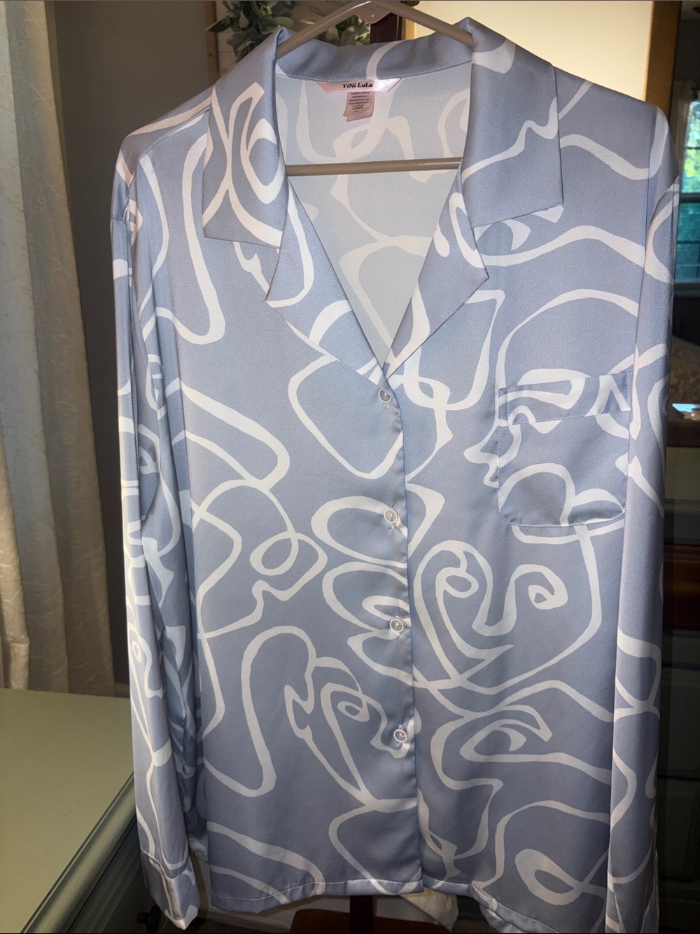 Women's Light Blue & White Abstract Print Blouse
